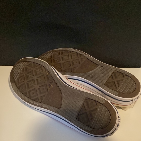 Chuck Taylor All Star Classic, white, used, size 13 - Picture 7 of 8